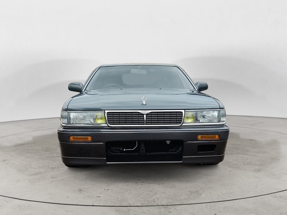 Nissan Laurel