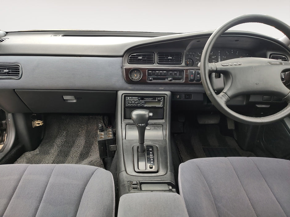 Nissan Laurel